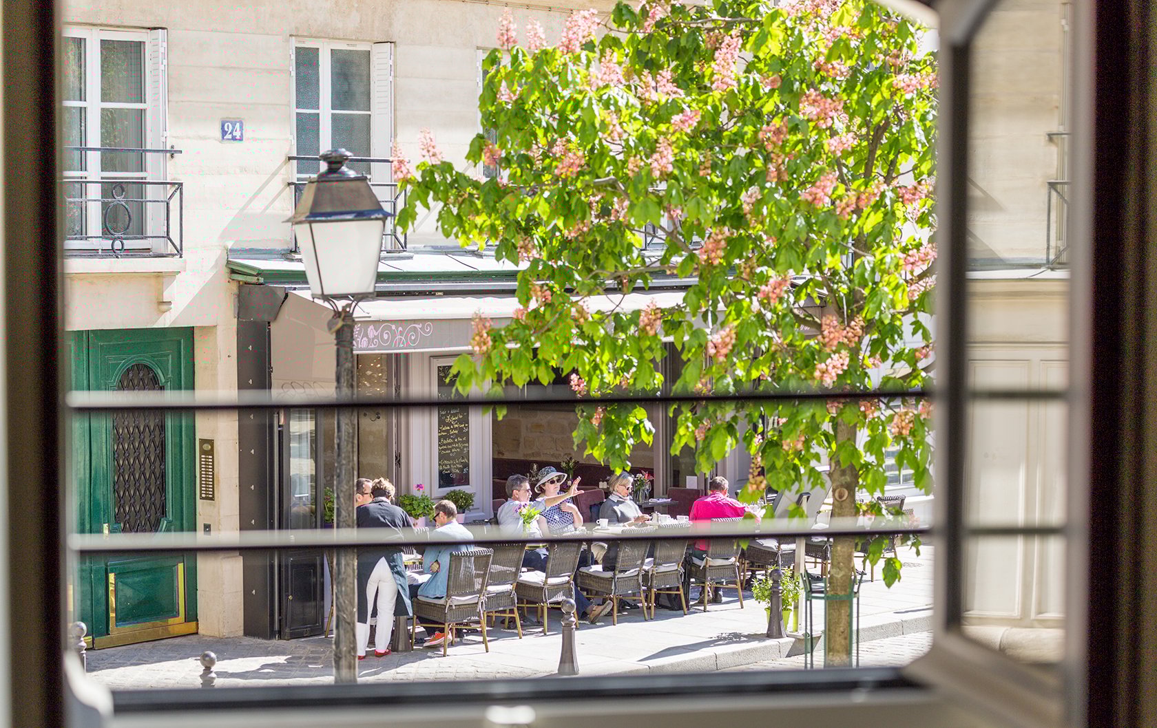 Place Dauphine charm from the Anjou apartment