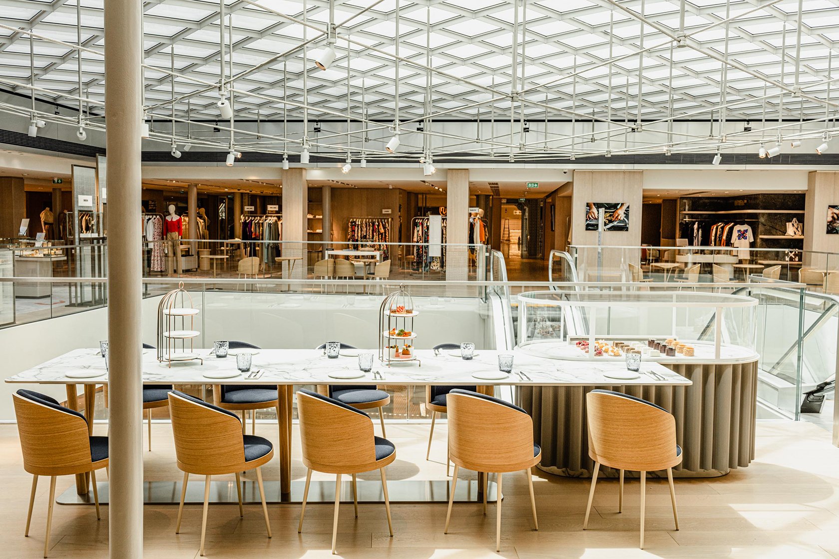 Samaritaine, Parisian Department Store