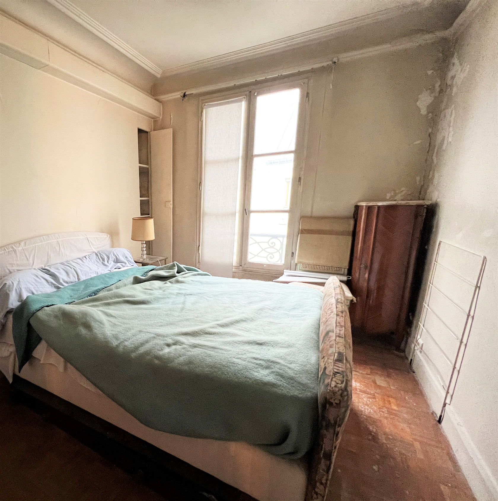 how to remodel Paris apartment