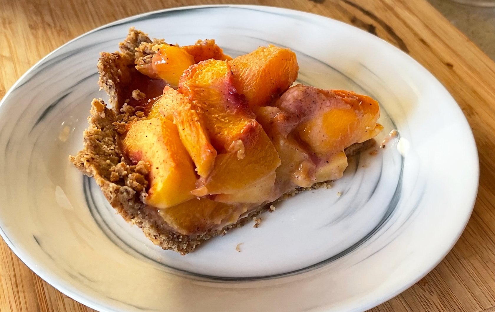 Recipe for a Delicious Peach Pie with Toasted Hazelnut Crust
