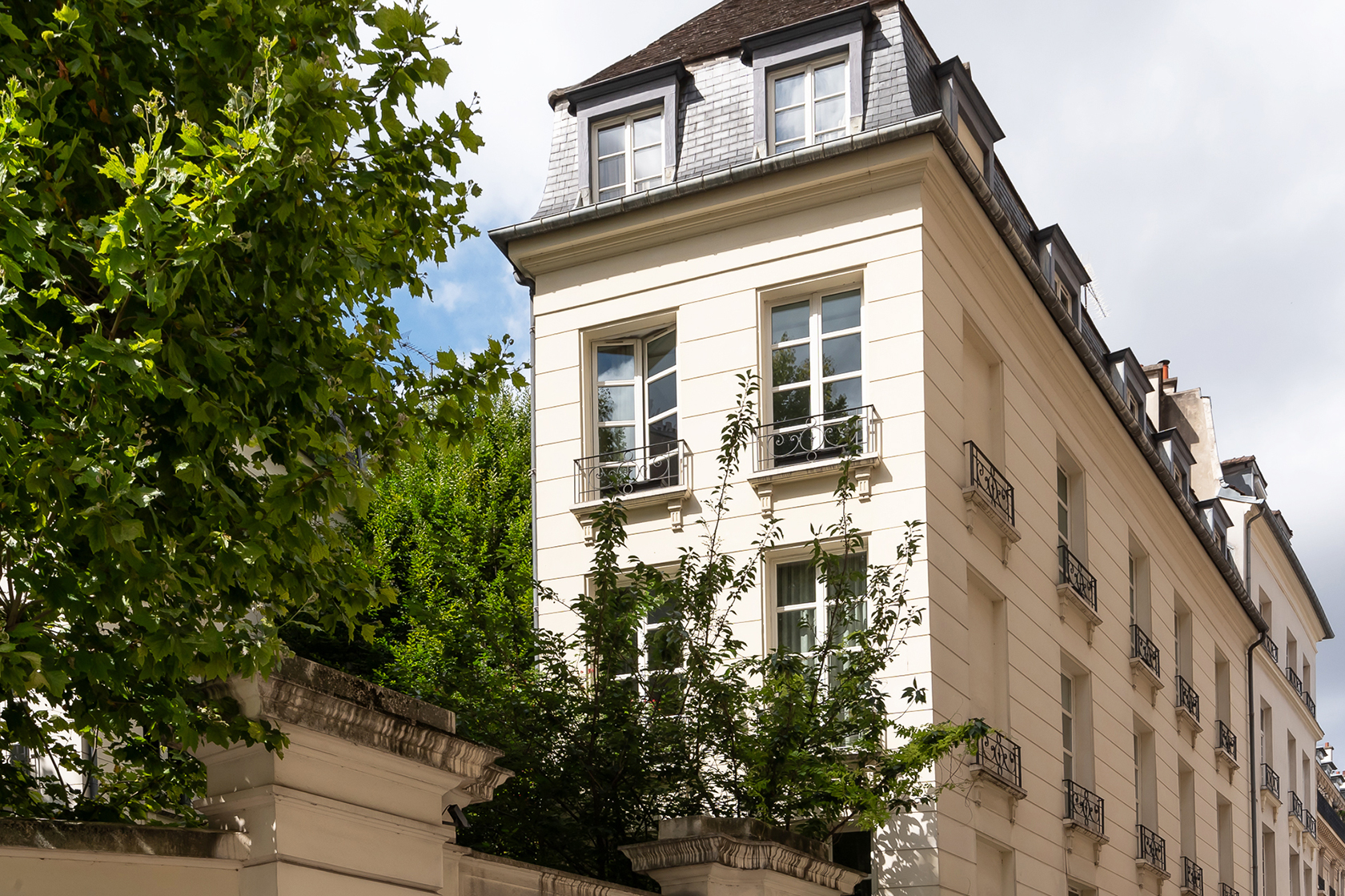 How to buy a Paris apartment in the Marais