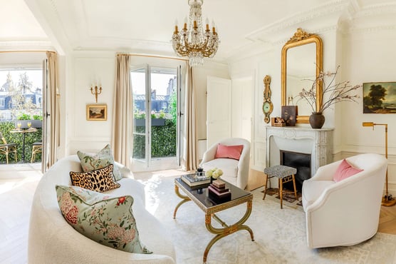 Les Pierres Dorées - Elegant Apartment for Sale with Perfect 7th Arrondissement Location Fractional