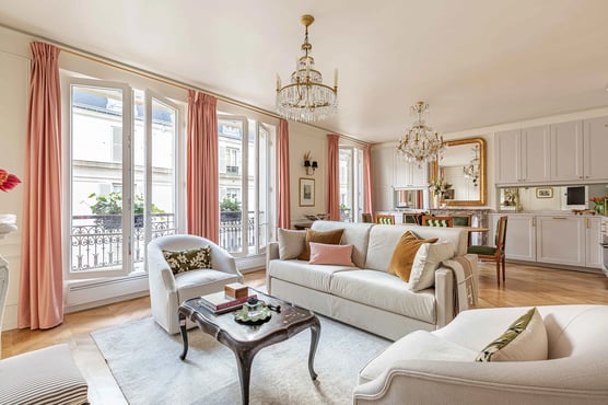 Les Vignes - Stunning 2-Bedroom Apartment for Sale on Iconic Rue Cler Fractional
