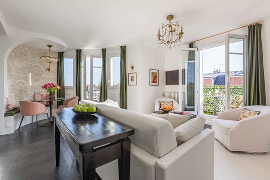Lirac - Luxury 1-Bedroom Penthouse Apartment for Sale with Three Balconies & Eiffel Tower Views Fractional