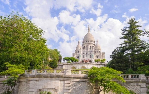 The 18th and 9th Arrondissements: Montmartre & Moulin Rouge