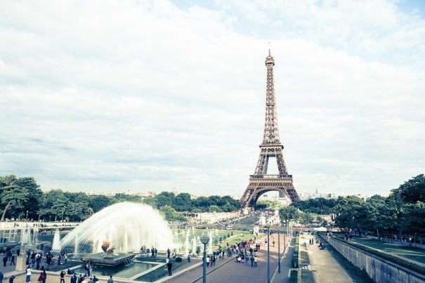5 Reasons to Book Your Paris Vacation Right Now While the Dollar is Strong