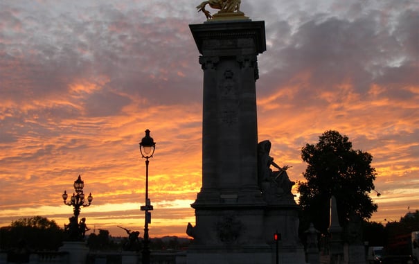 The Bridges of Paris – Spectacular Sunrise Views!