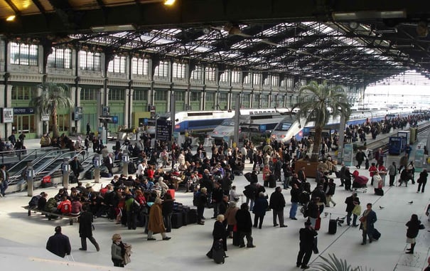 Our Guide to the Grand Train Stations in Paris