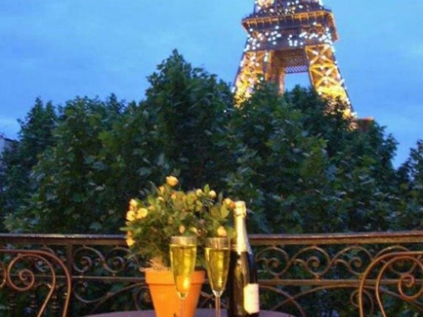 La Grande Dame – Stunning Paris Apartment for Sale!