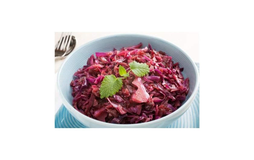 Braised Red Cabbage with Apples