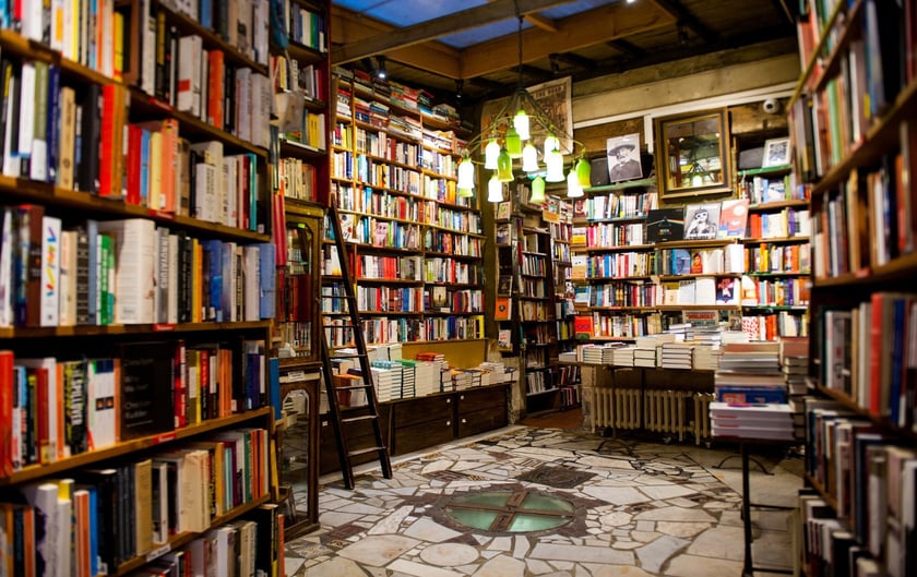 5 Bookstores Every Book Lover Should Visit In Paris