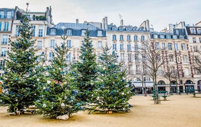 Spend the Holidays at La Place Dauphine – A Few of Our Favorite Things!