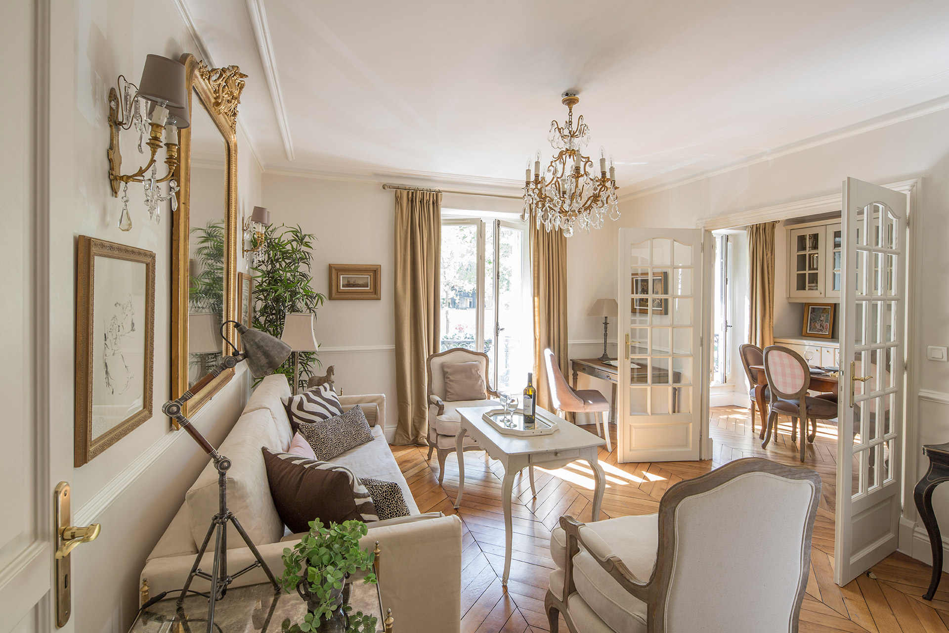 2 Bedroom Paris Apartment Rental In The 7th Arrondissement