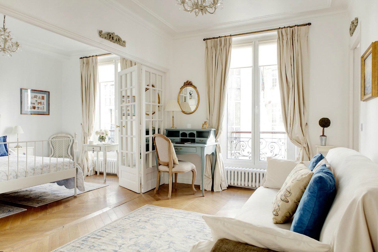 simply charming 2 bedroom paris vacation rental in the marais simply charming 2 bedroom paris vacation rental in the marais