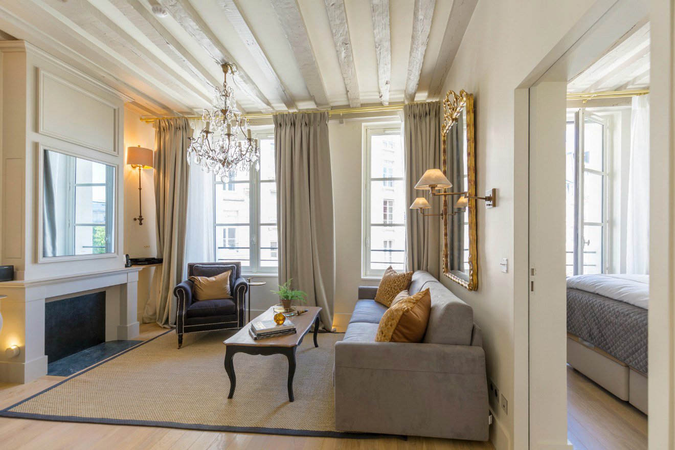 La Place Dauphine Apartments In The Center Of Paris | Paris Perfect