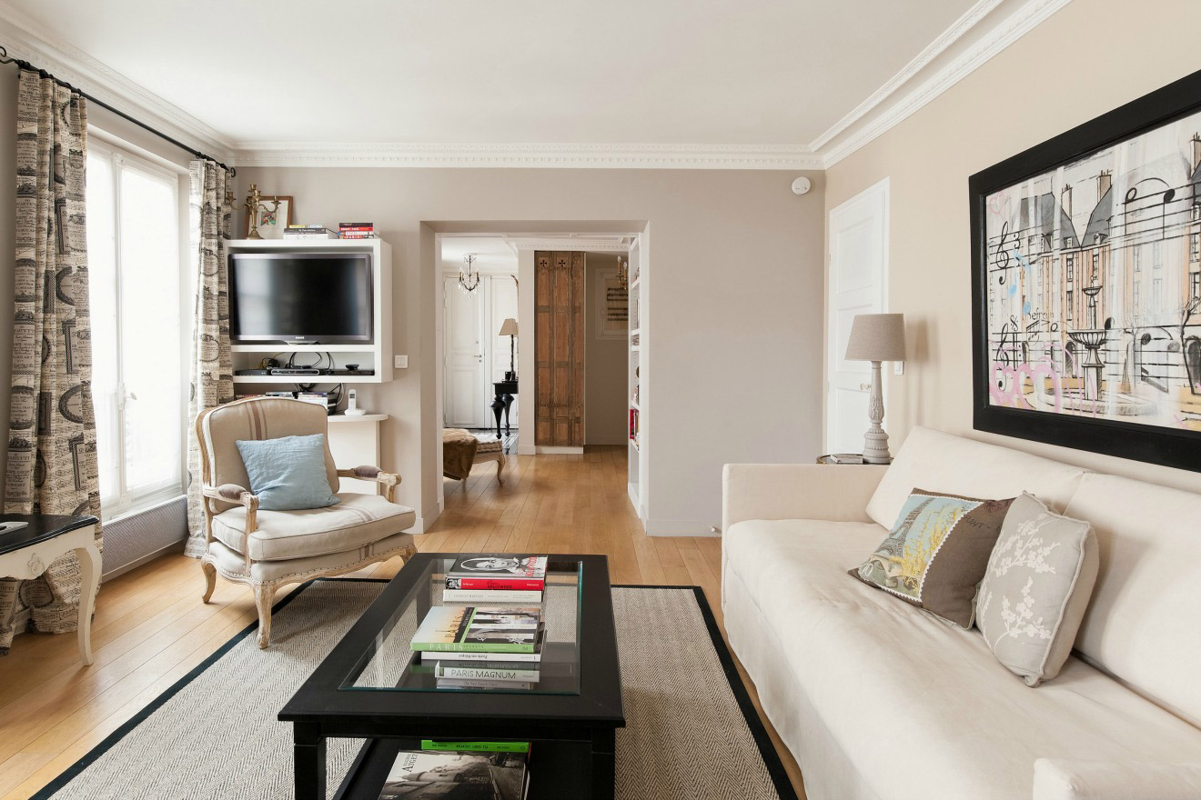 Stunning 2 Bedroom Apartment in the Marais