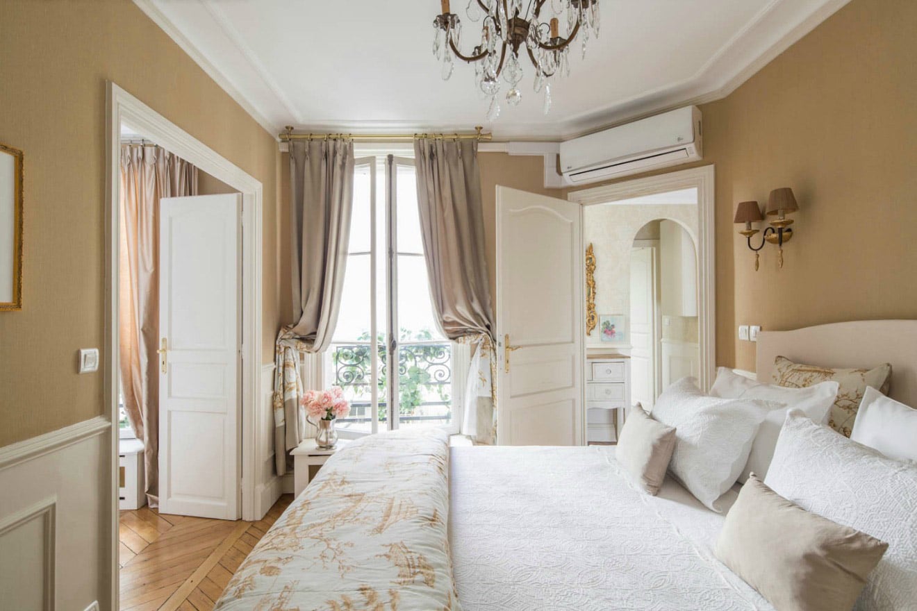 The Beaune, a Sumptuous Shared Apartment