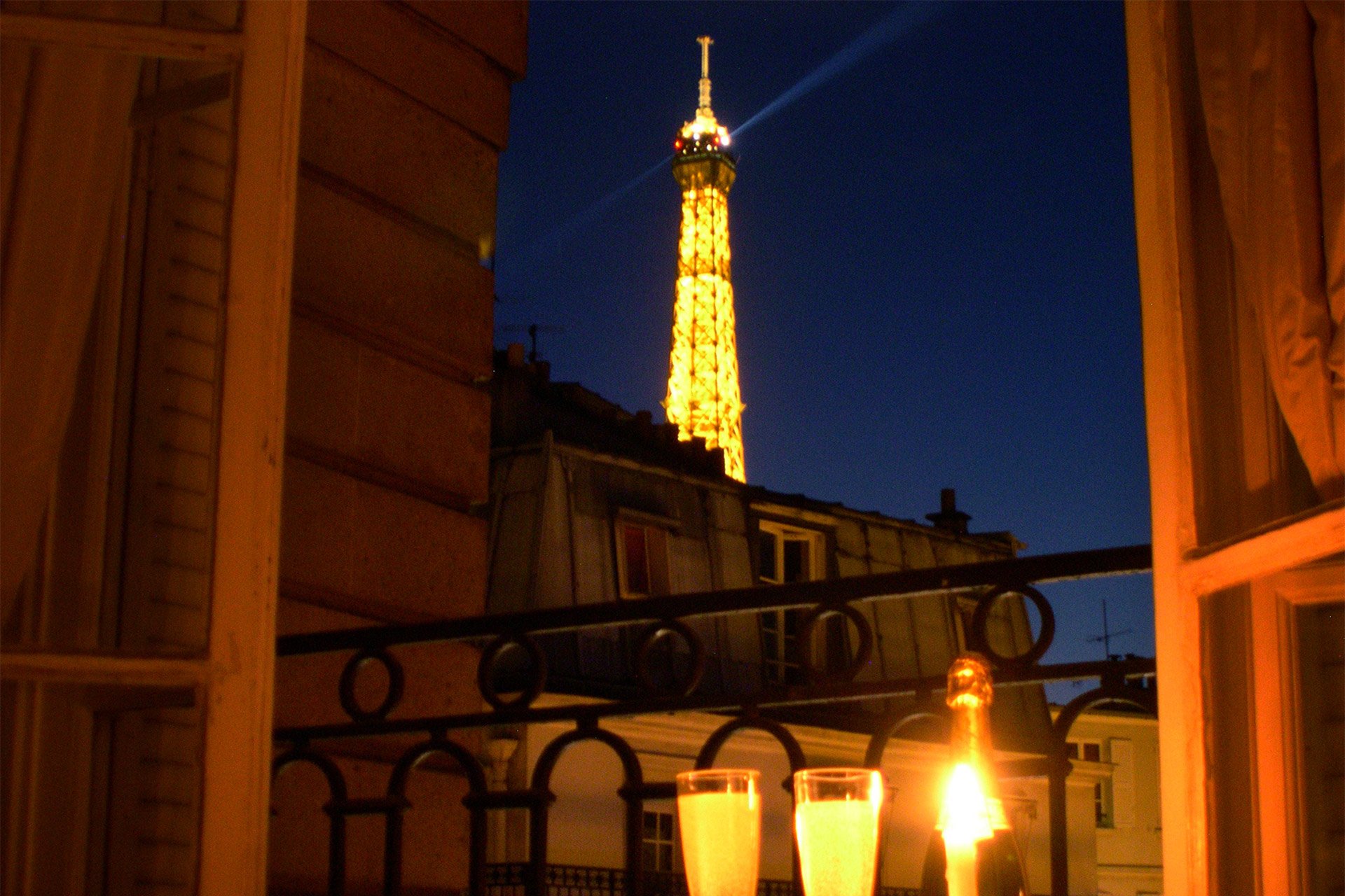 Book Bedroom Paris Apartment Short Term Rental Near Champ De Mars Book Bedroom Paris Apartment Short Term Rental Near Champ De Mars Perfect