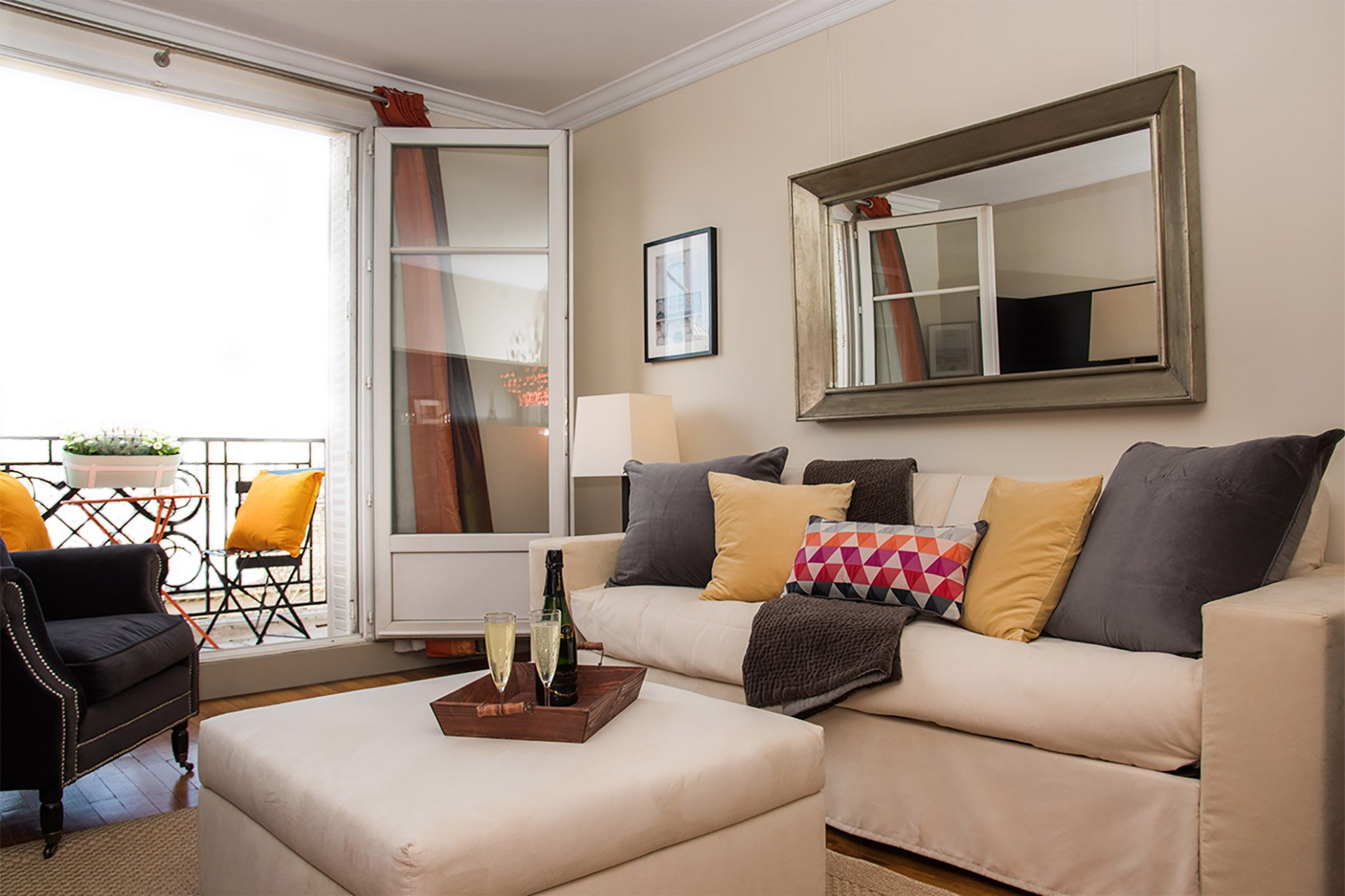Paris Vacation Rentals Search Results Perfect Book 1 Bedroom Paris Apartment Rental Perfect