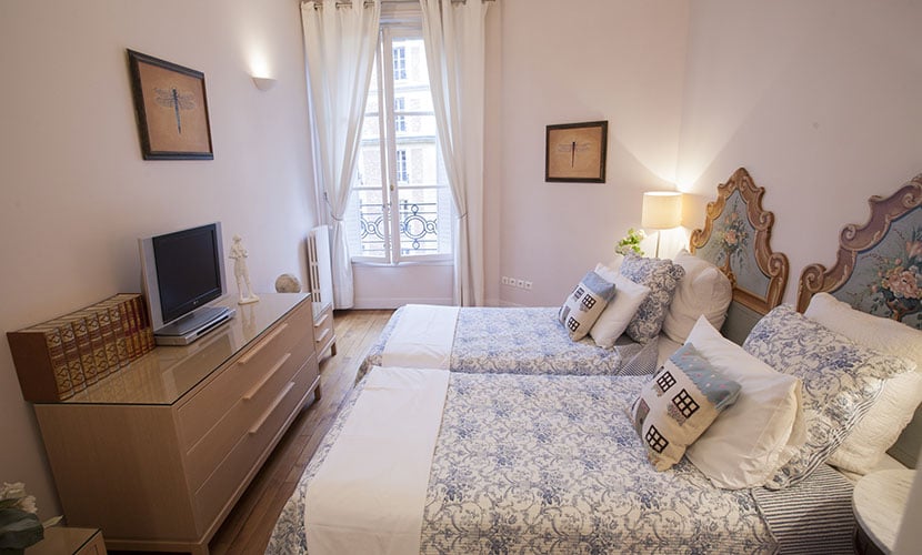 Book Bedroom Paris Apartment Short Term Rental near Champ de Mars