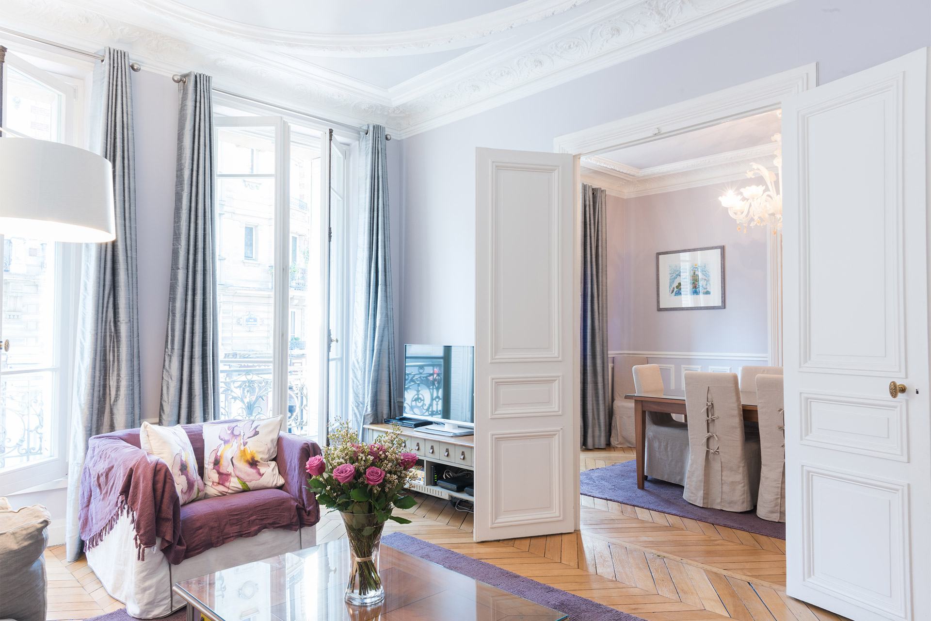 Stylish 2 Bedroom Paris Vacation Rental in Latin Quarter near Seine