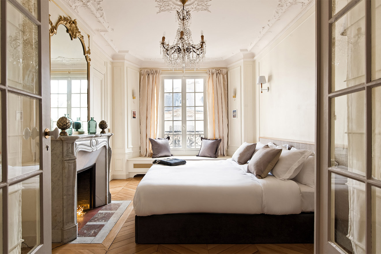 Elegant Two Bedroom Paris Apartment